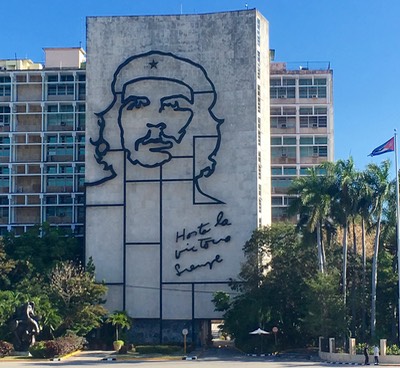 hasta la victoria siempre